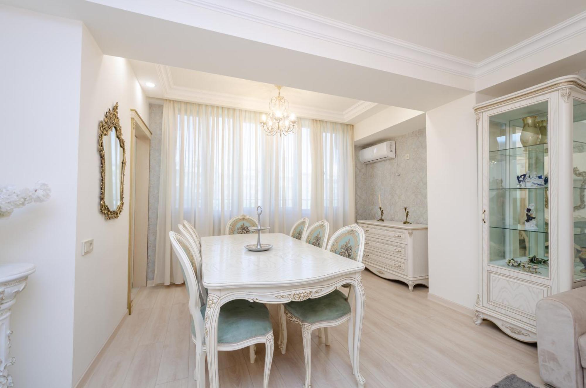 יירבאן 5A Beautiful Apartment In The Center Of The Capital Photo Original מראה חיצוני תמונה